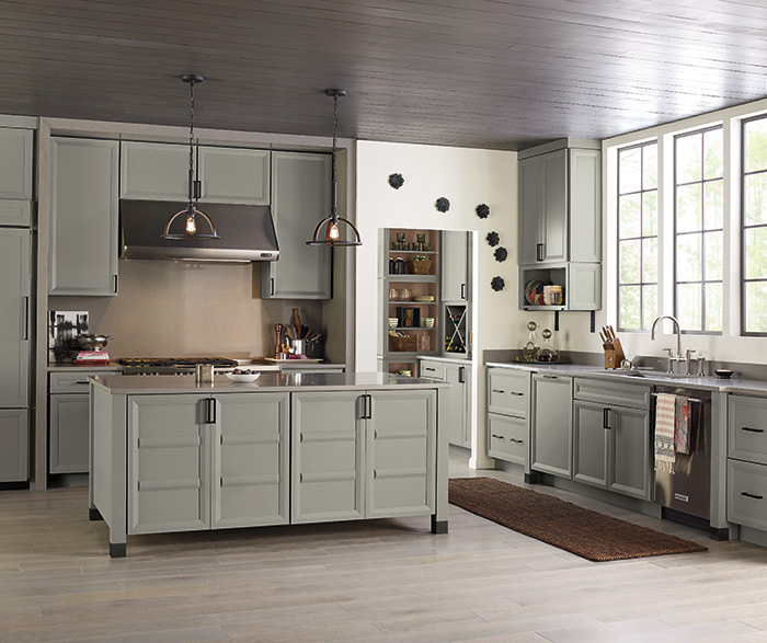 Transitional Kitchen in Neutral Color Palette