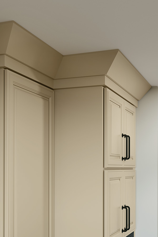 /file/media/diamond/products/cabinet_interiors/2026/stackedmouldingpntcyte.jpg